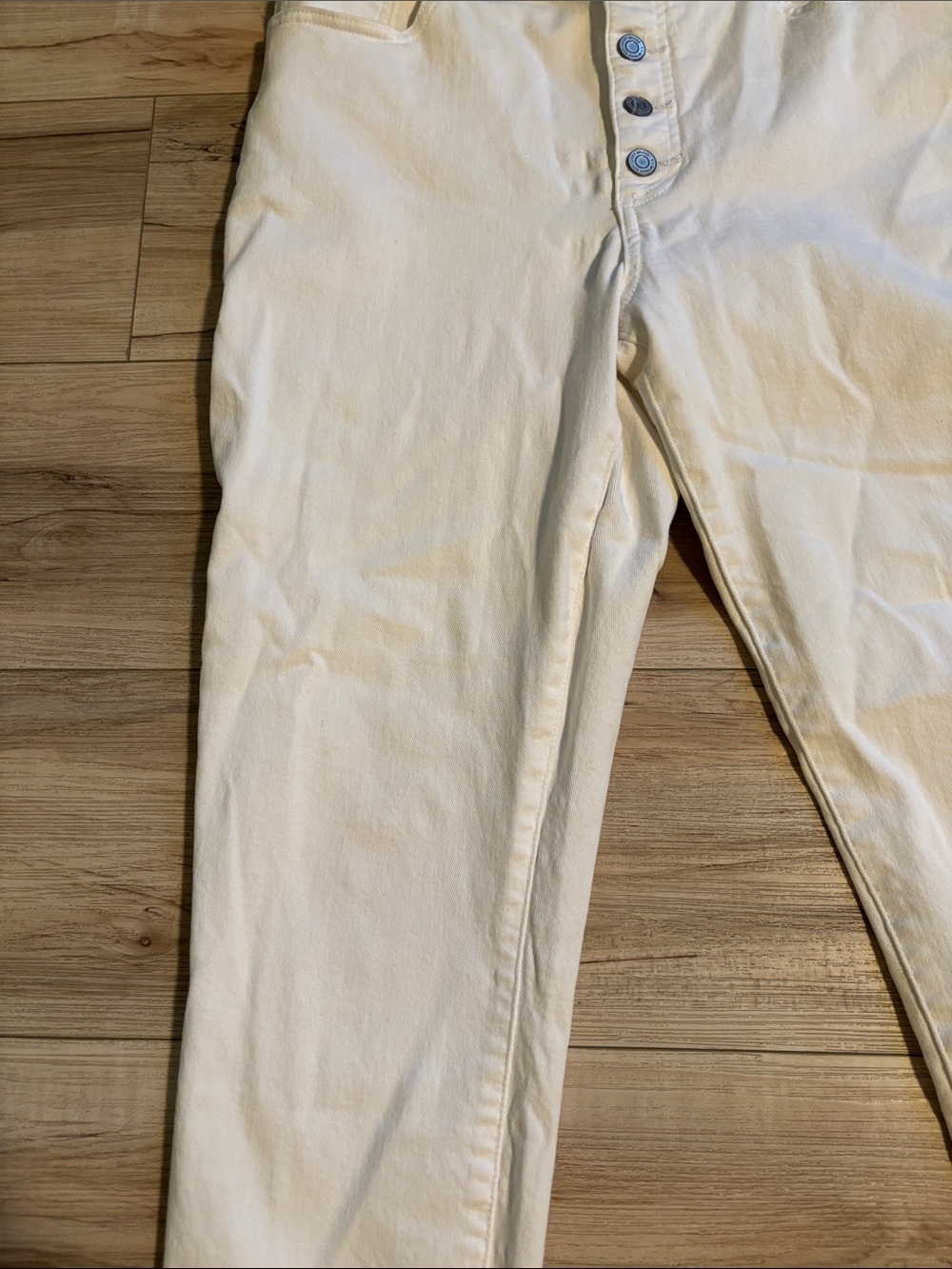 Lucky Brand High-Rise Button-Fly Bridgette Crop - Picture 4 of 5